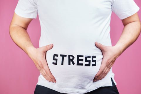 Stress op t-shirt geschreven